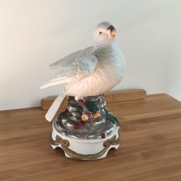 Vintage Ceramic White Dove Music Box